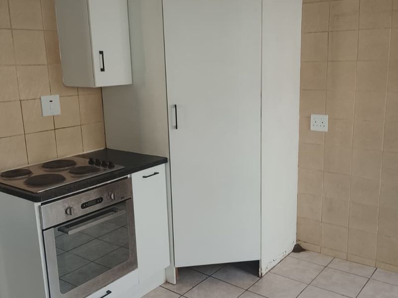 REAL ESTATE SERVICES WELCOMES YOU TO A NEW LISTING  - Photo 7