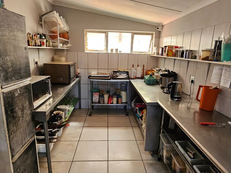 Commercial property trading as a Guesthouse and Caravan park - Photo 9