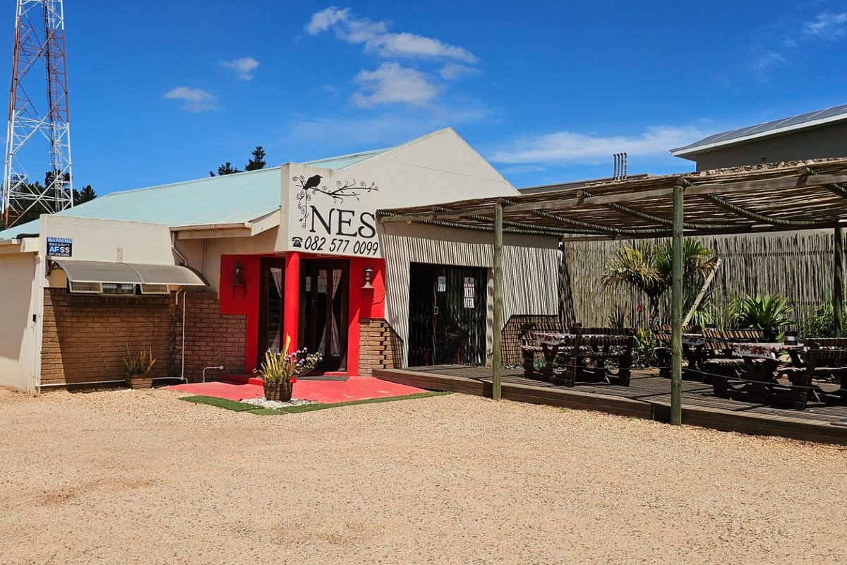 Commercial property trading as a Guesthouse and Caravan park - Photo 2