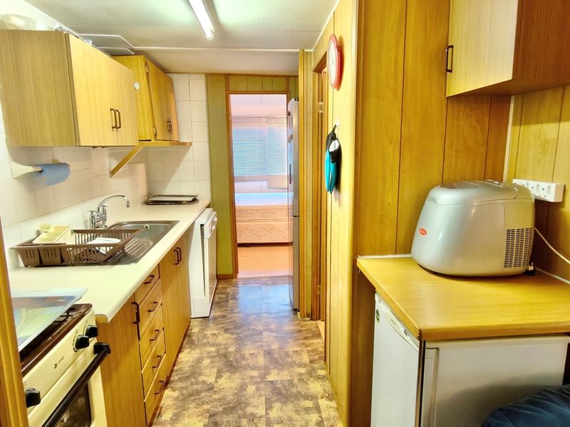 Your Ideal Vaal Dam Holiday Retreat Awaits! - Photo 4