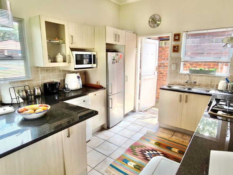 Prime Waterfront Living with Stunning Views - Photo 2