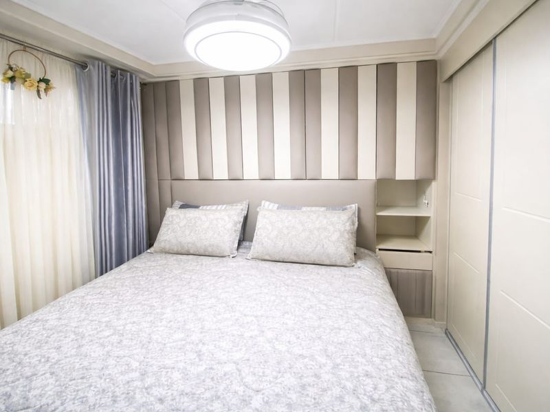 2 bedroom apartment for sale - Photo 5