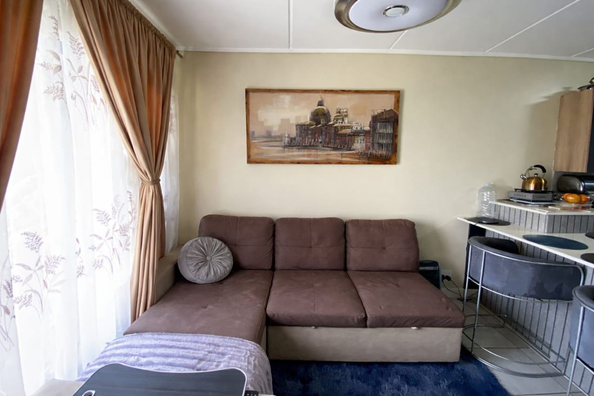 2 bedroom apartment for sale - Photo 4