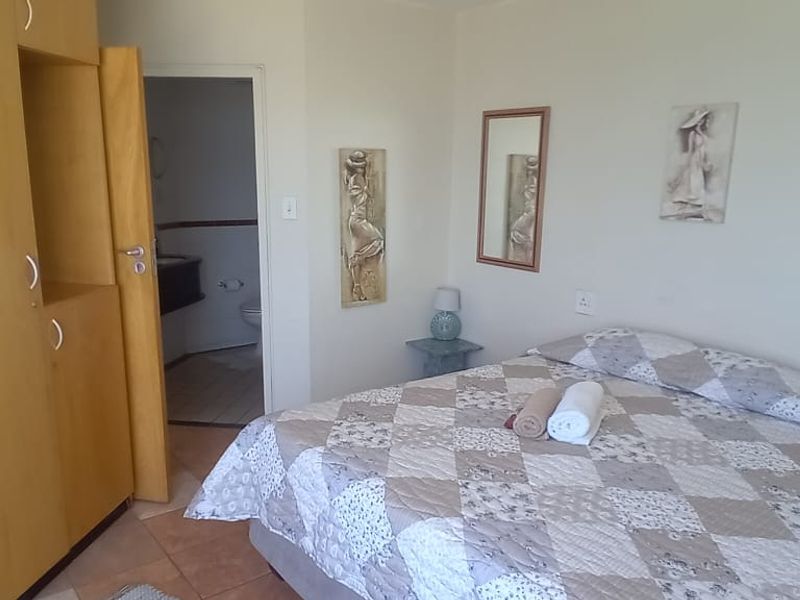 Fully Furnished 2-Bedroom Apartment with Sea Views – Opposite the Beach - Photo 7