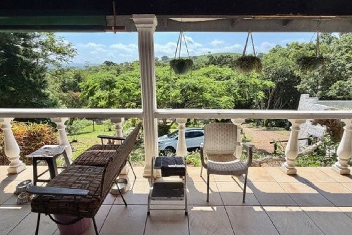 Coastal Country Escape With Space, Peace & Charm - Photo 2