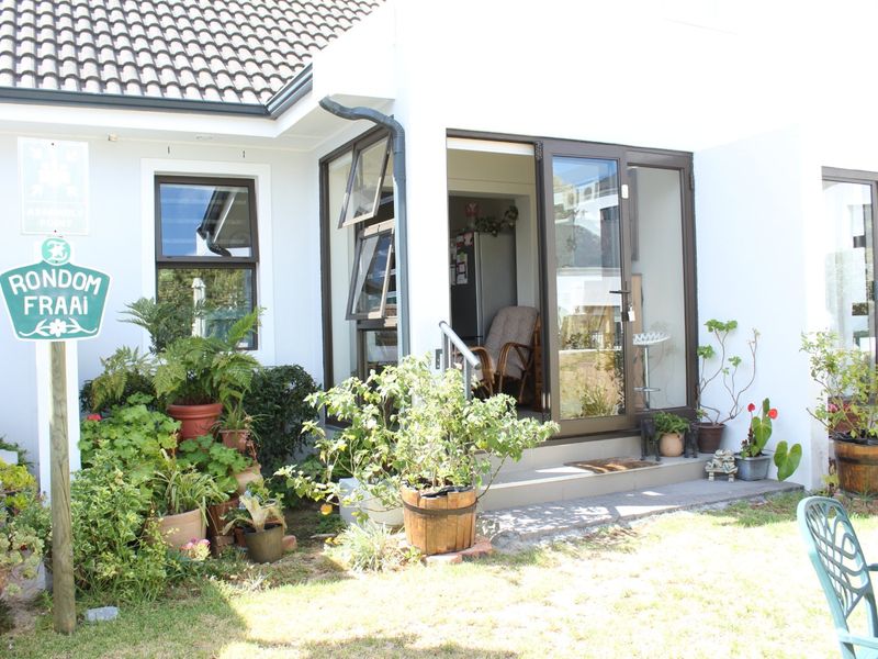 Secure, Stylish Retirement Living at Zevenwacht Lifestyle Estate  - Photo 5