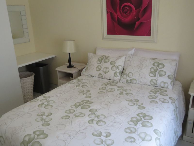 Spacious Family Home with Character and Comfort - Photo 8