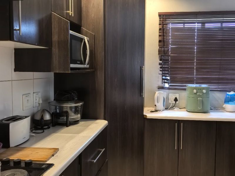 Highveld park quiet areas and peaceful - Photo 5