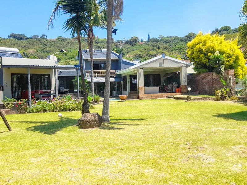 Hollywood Glamour Meets Gonubie’s Riverfront—Privacy, Prestige, & Possibility Await. - Photo 4