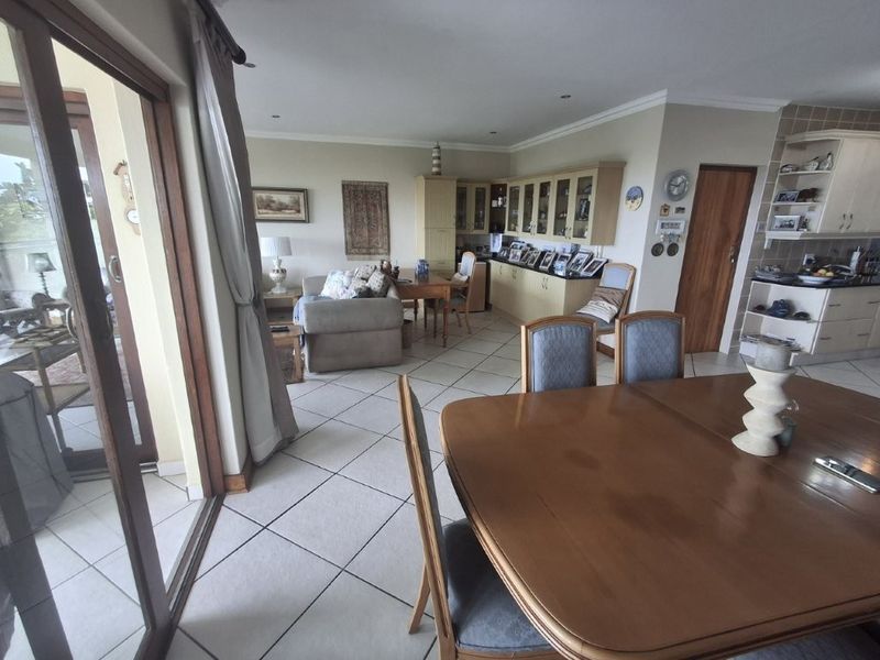 Magnificent Sea view Apartment Set Within 40 000 m2 of Unspoilt Lush Conservation - Set in one of Ramsgate’s Most Sought-After Estates. - Photo 3