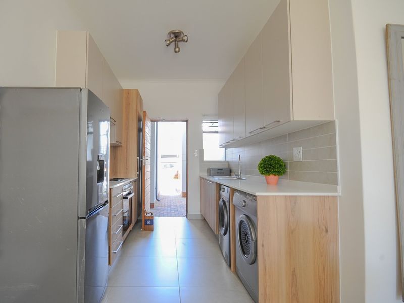 2 Bedroom 1 Bathroom Ground Floor apartment for sale at Galloway - Photo 3