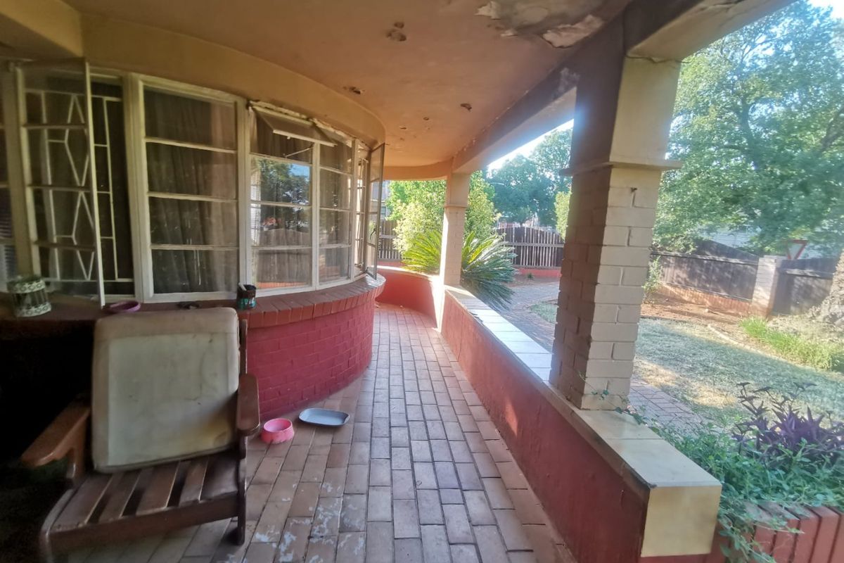 3 Bedroom house for sale in Elandsheuwel with 1 Bedroom Flatlet - Photo 5