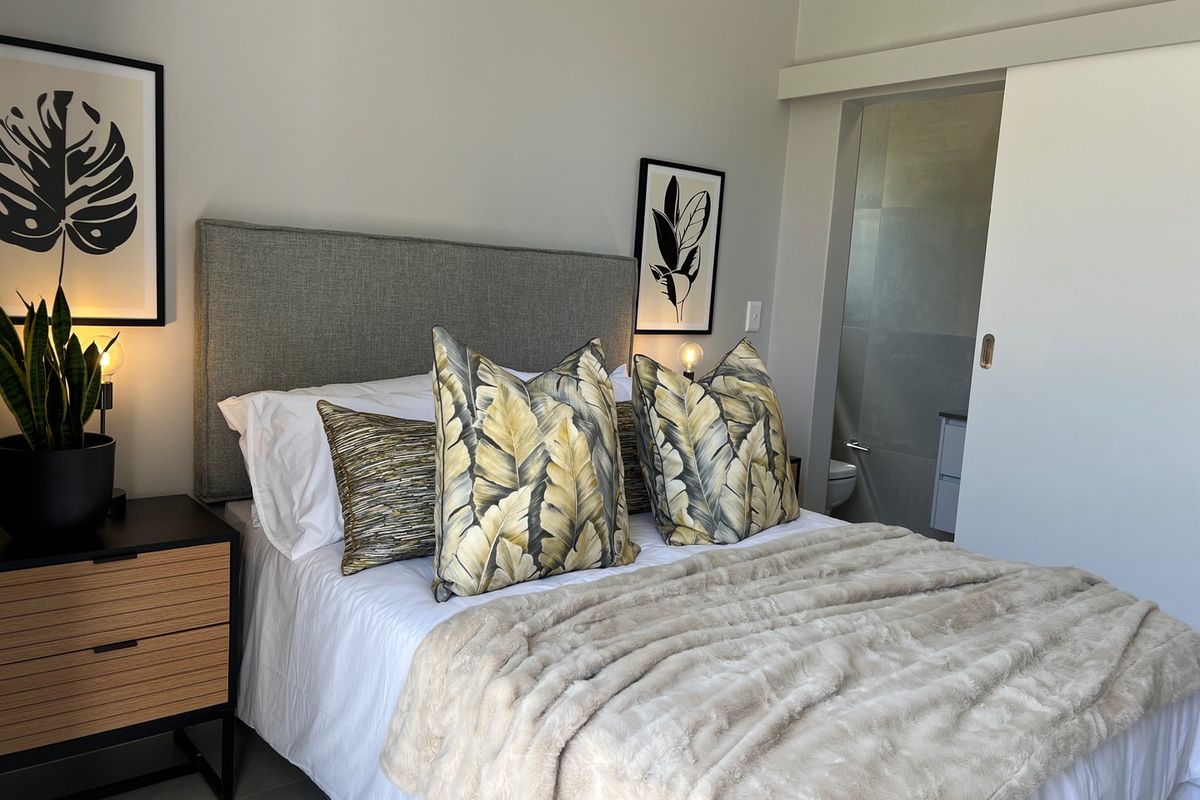 MODERN, SECURE APARTMENT LIVING IN PRIME GEORGE LOCATION - Photo 4