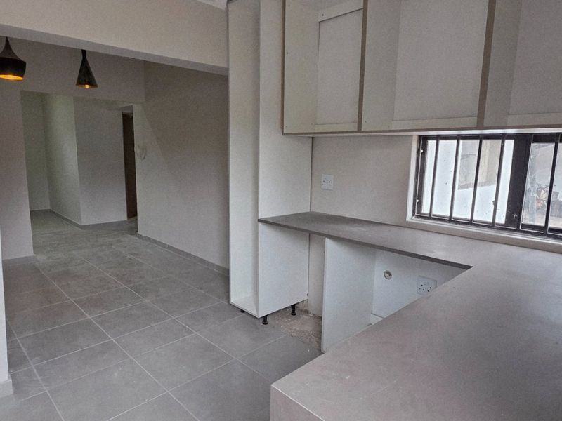 Flat Land Property with Two Income Generating Units in Erasmia - Photo 5