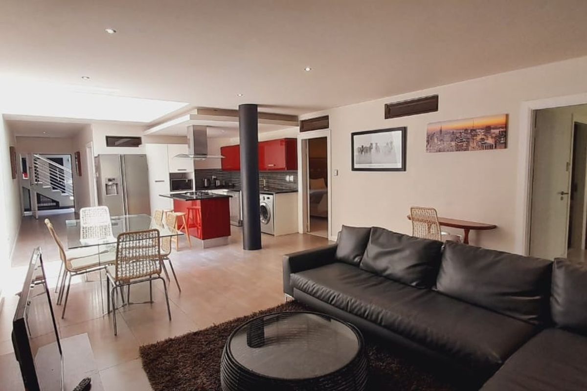 Modern Fully Furnished 2 Bedroom Hotel Apartment to rent in Sandown, Sandton - Photo 4