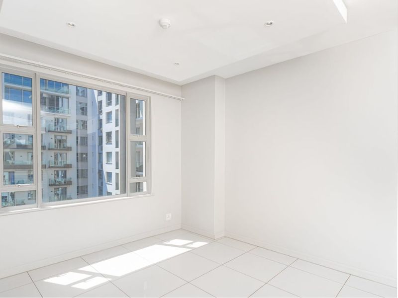 Modern 2 Bedroom Apartment to rent in Rosebank, Sandton - Photo 7