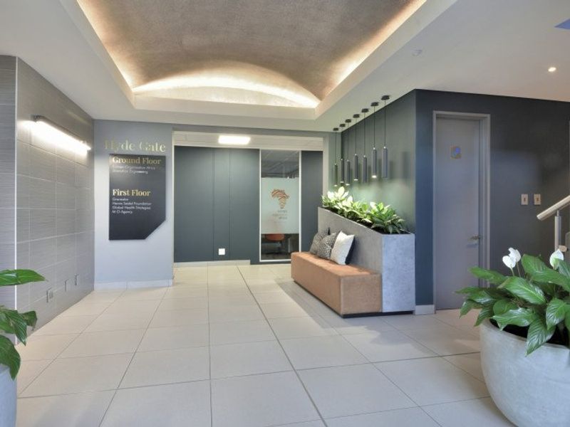 Prime Office Space In Hyde Park JHB - Photo 4
