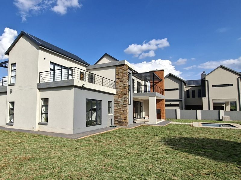 Modern Family Living with Space, Security & Scenic Views - Photo 3