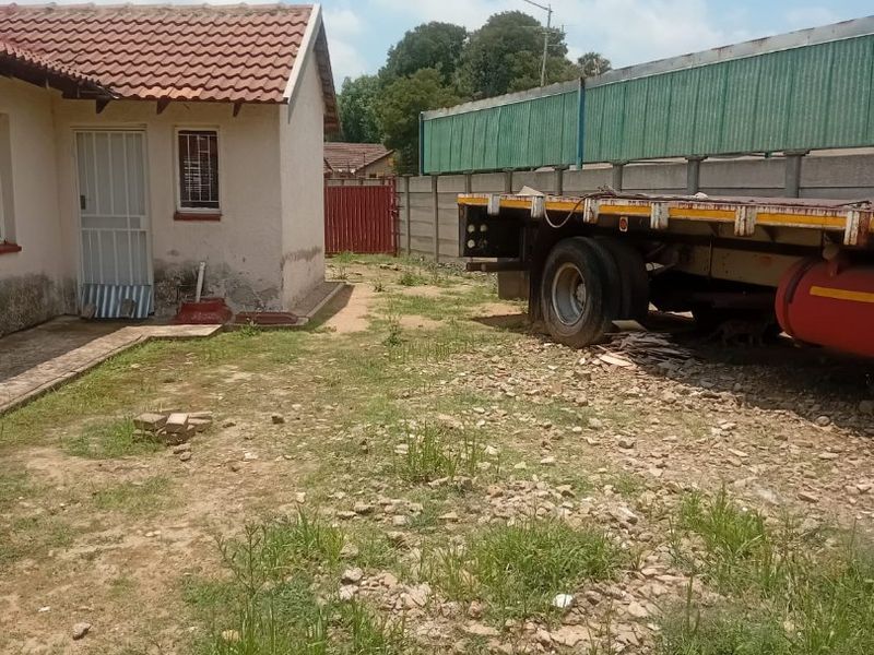 HOUSE FOR SALE IN BRAKPAN  - Photo 4