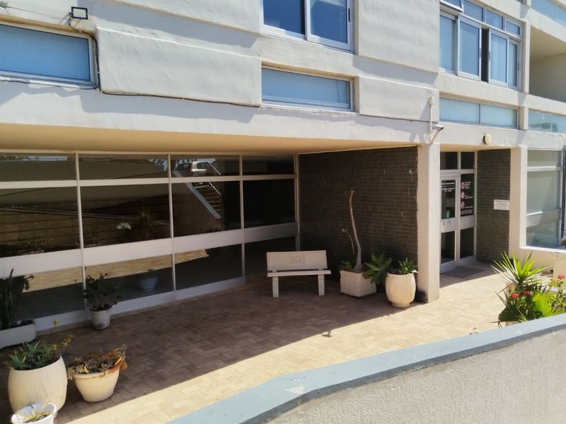 SUMMER LOVING SPACIOUS SUNNY SEASIDE LIVING - Photo 2