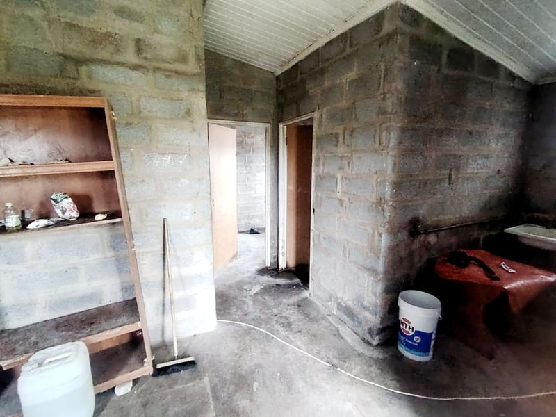 2 Bedroom House for Sale in Reeston - Photo 6