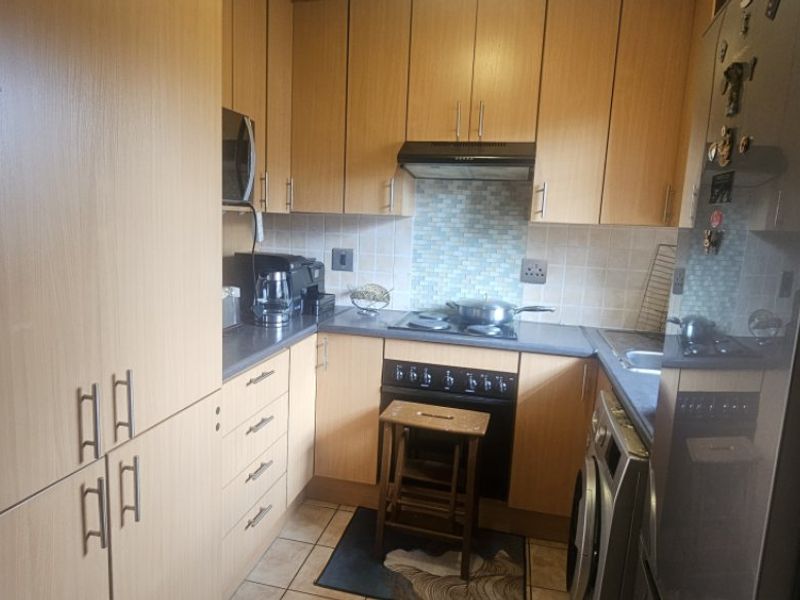 Cozy Garden Townhouse – Perfect Lock-Up-and-Go Living!  - Photo 2