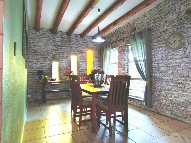 Lovely 3 Bedroom House for Sale in Vanderbijlpark SE7 - Photo 6