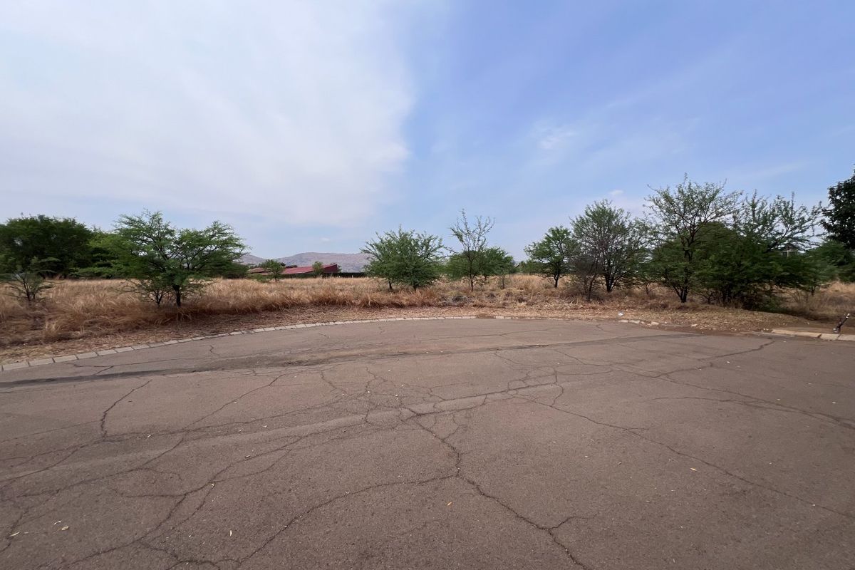 2128 sqm Stand for Sale in Westlake Country & Safari Estate – Exclusive Mandate - Photo 2