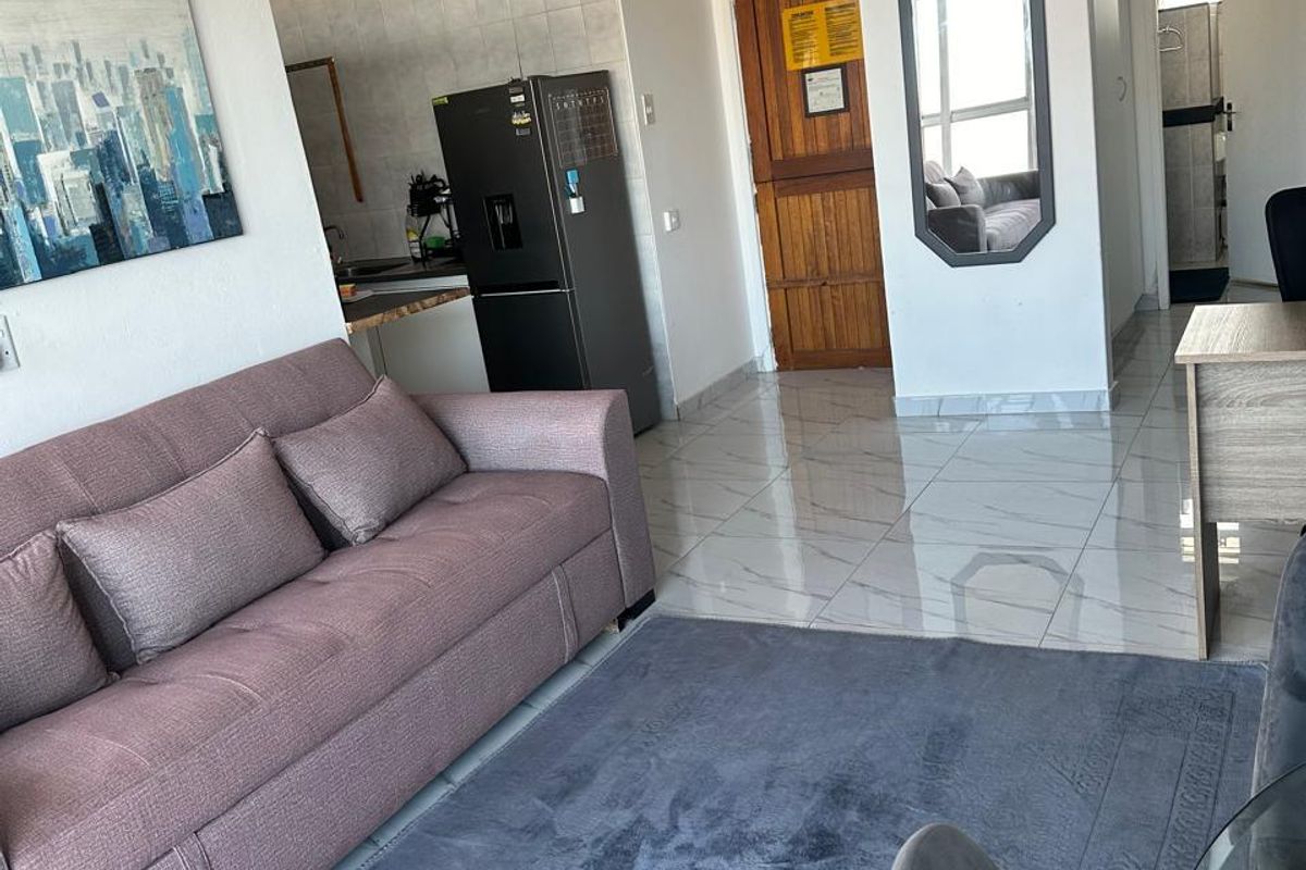 1 Bedrooms, 1 Bathroom Apartment For Sale In South Beach, Durban - Photo 2