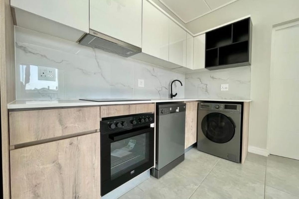 Spacious 1 Bedroom Apartment to rent in Munyaka, Water City  - Photo 2