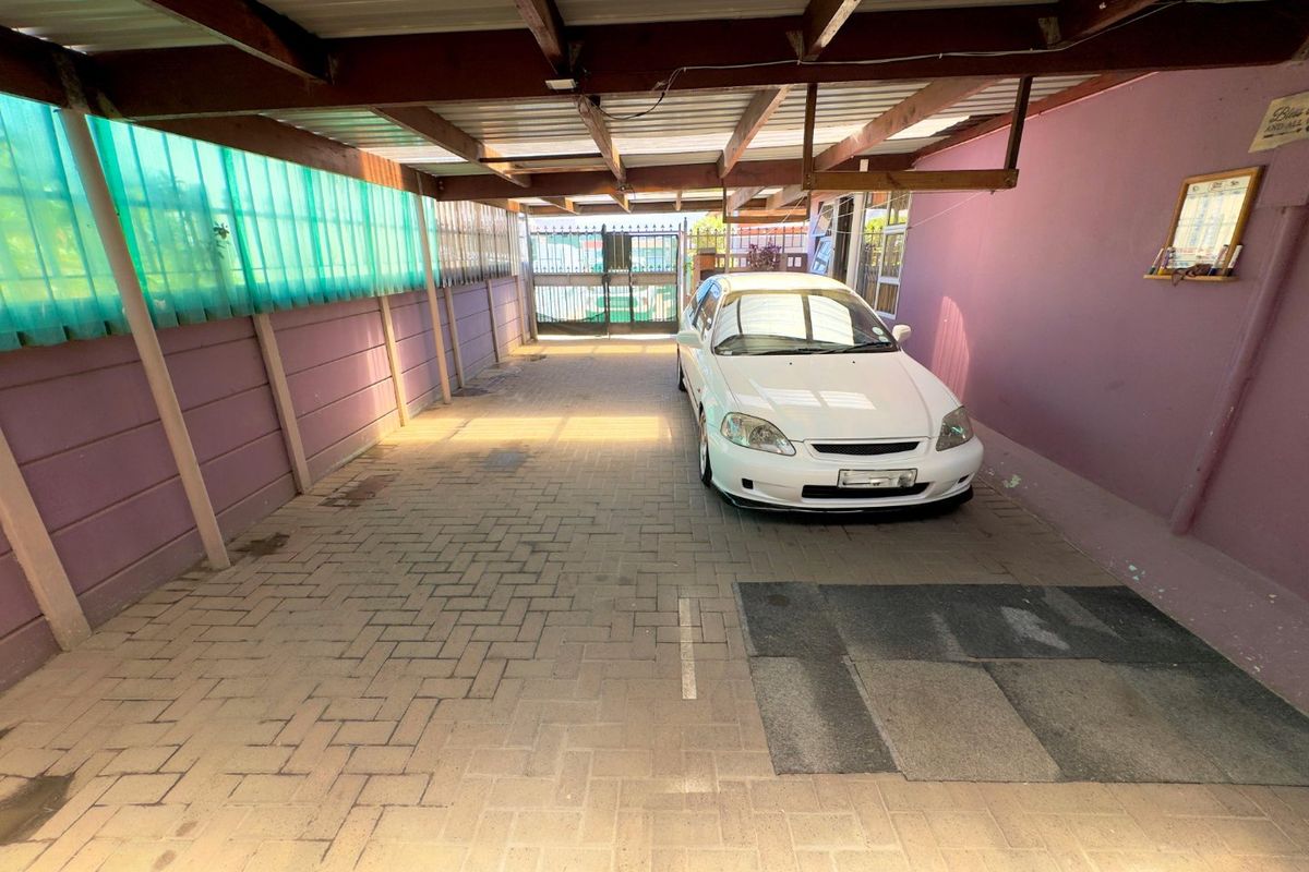 Charming 3 bedroom family home  - Photo 4