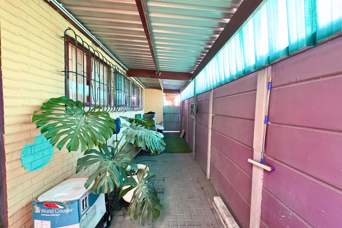 Charming 3 bedroom family home  - Photo 2