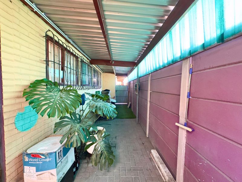 Charming 3 bedroom family home  - Photo 2