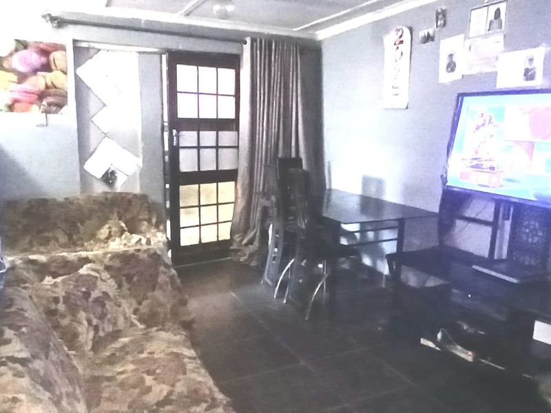 Three bedroom home located in Tafelsig - Photo 8