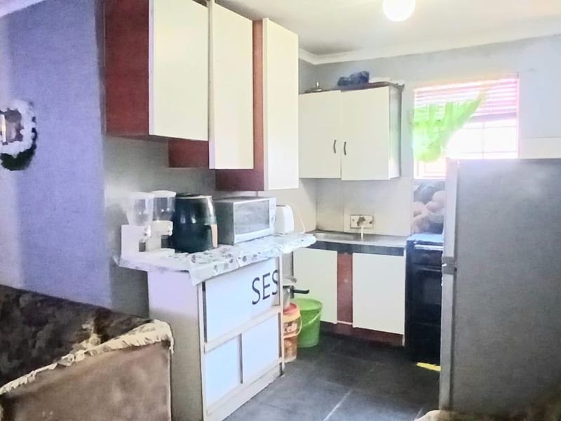 Three bedroom home located in Tafelsig - Photo 6