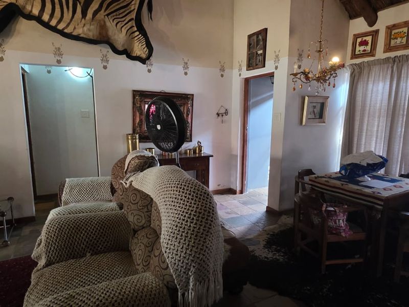 3 Bedroom House for Sale in Bhubezi Village - Photo 10