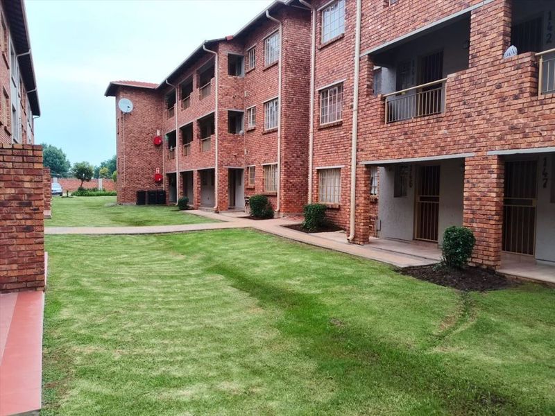 Property Description - Photo 1