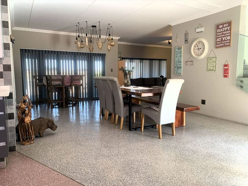 Spacious Family Home with Premium Features - Photo 3