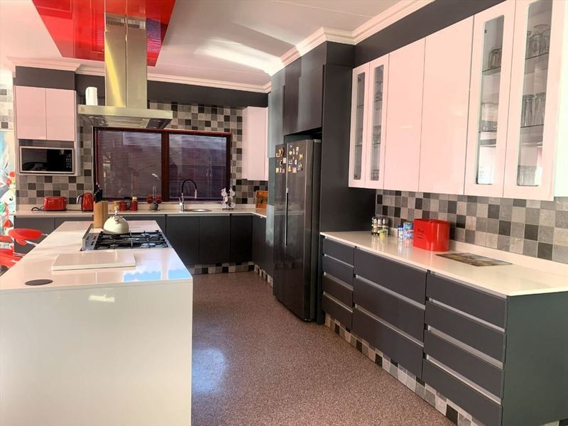 Spacious Family Home with Premium Features - Photo 1