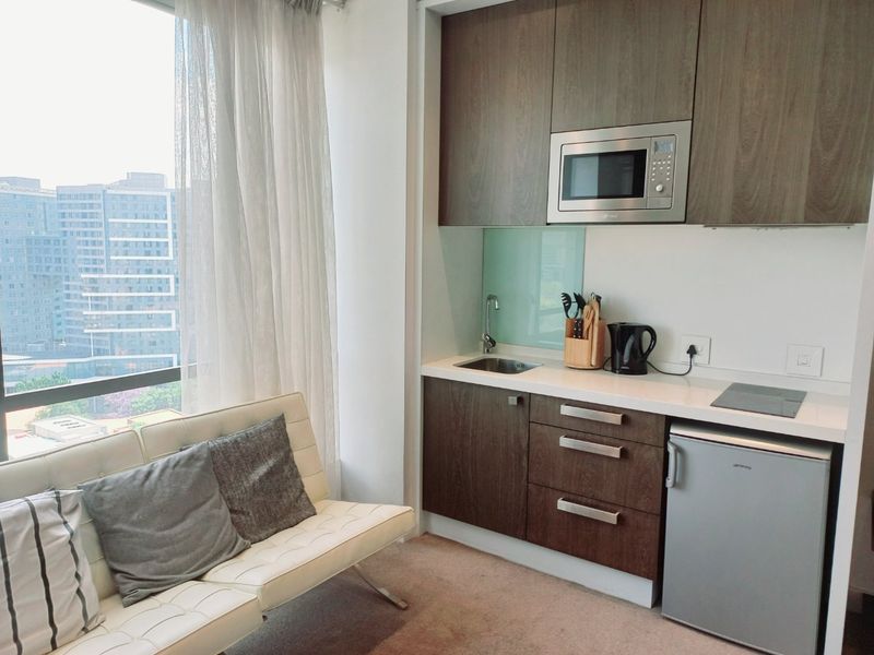 Furnished Sophisticated 2-Bedroom Apartments in Luxury Hotel  - Photo 10