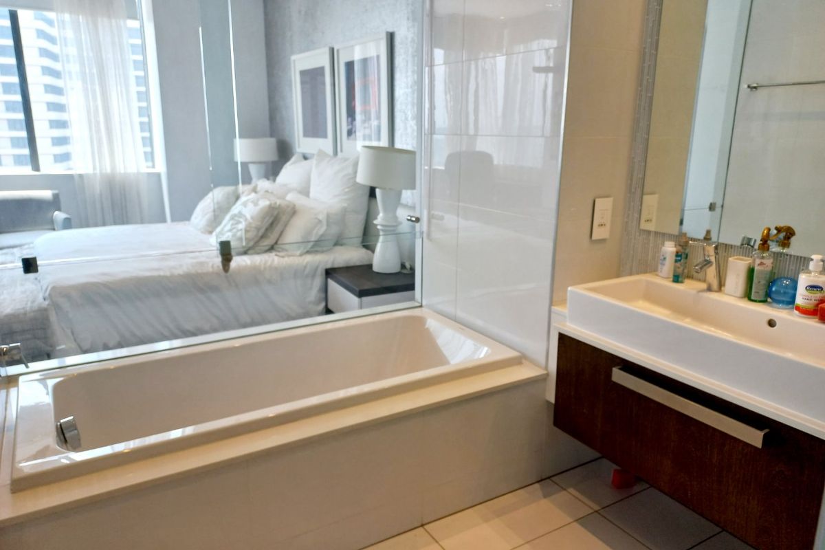 Furnished Sophisticated 2-Bedroom Apartments in Luxury Hotel  - Photo 2