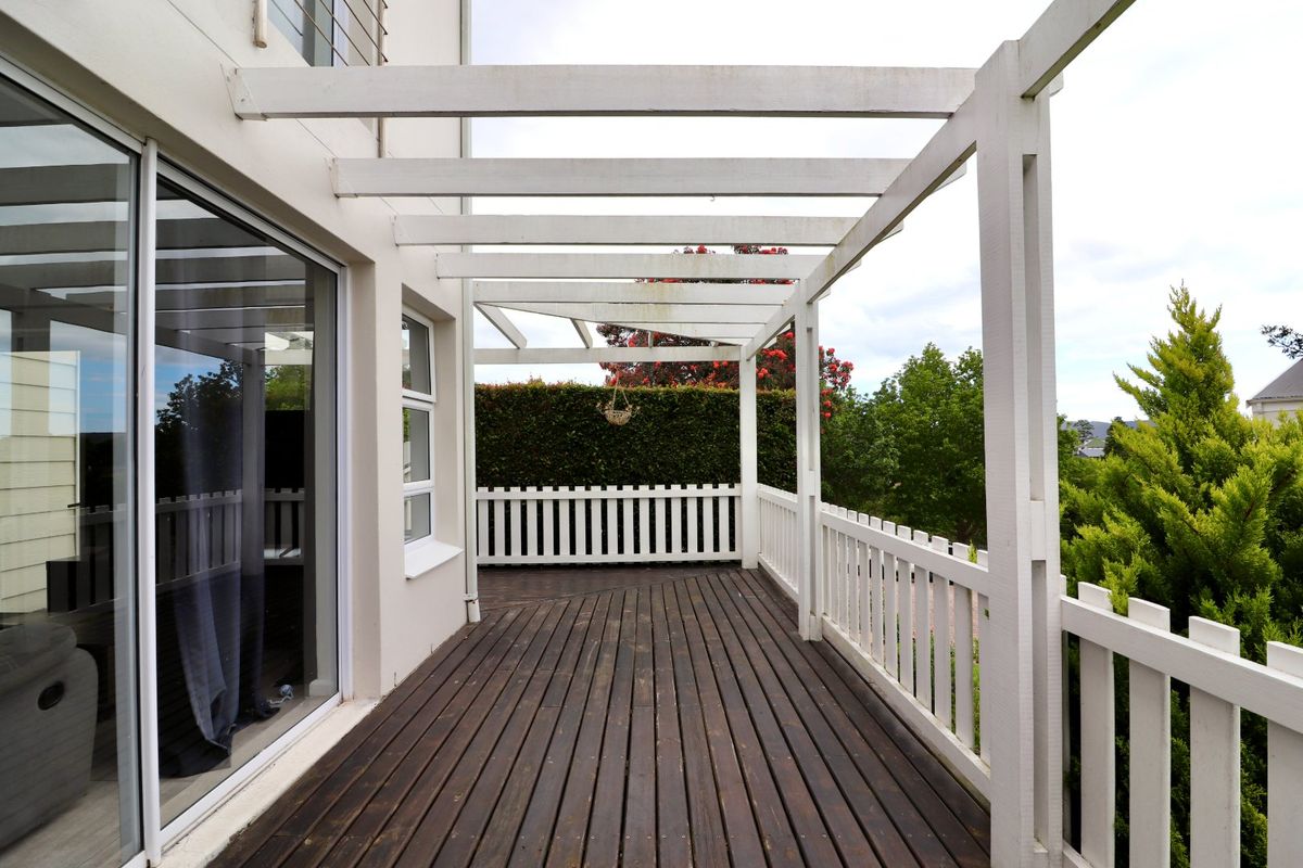 2 Bedroom Apartment for Sale Oaklands on the Knoll - Photo 4