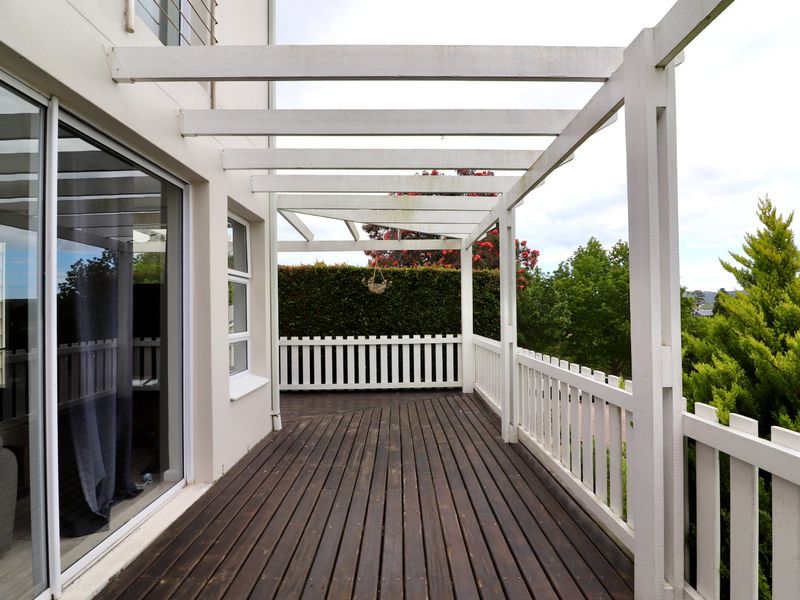 2 Bedroom Apartment for Sale Oaklands on the Knoll - Photo 4