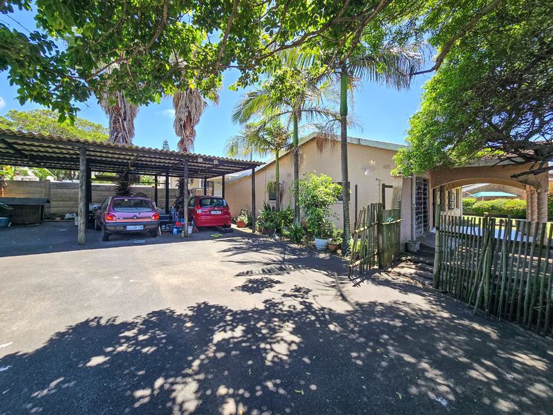 Great Location Near The Beach - Photo 2