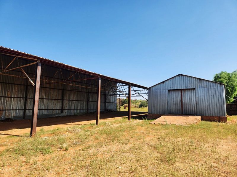 Livestock farm for sale between Marydale and Groblershoop in the Northern Cape.  - Photo 10