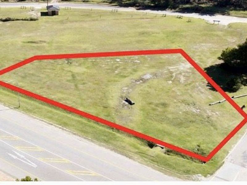 PRIME BUSINESS ZONED DEVELOPMENT OPPORTUNITY - Photo 7