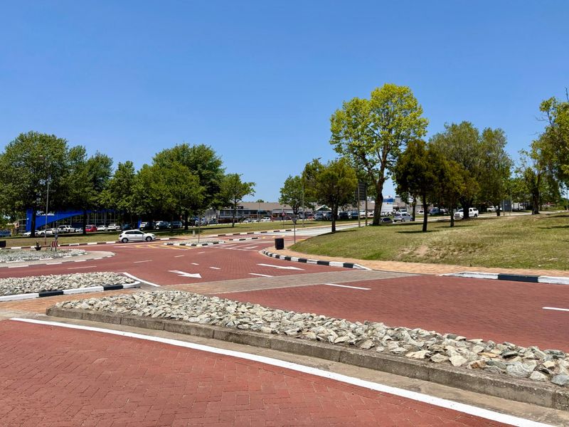 PRIME BUSINESS ZONED DEVELOPMENT OPPORTUNITY - Photo 5