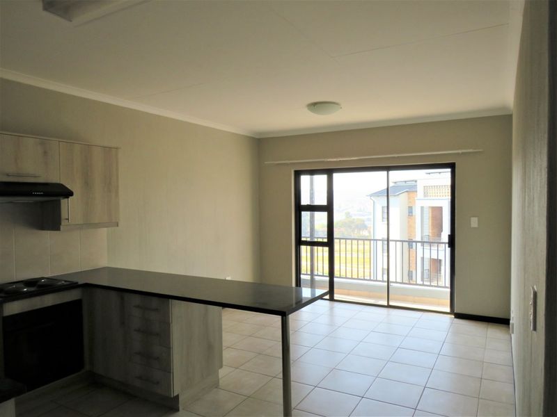 One Bedroom Apartment in Barbeque Downs - Photo 2