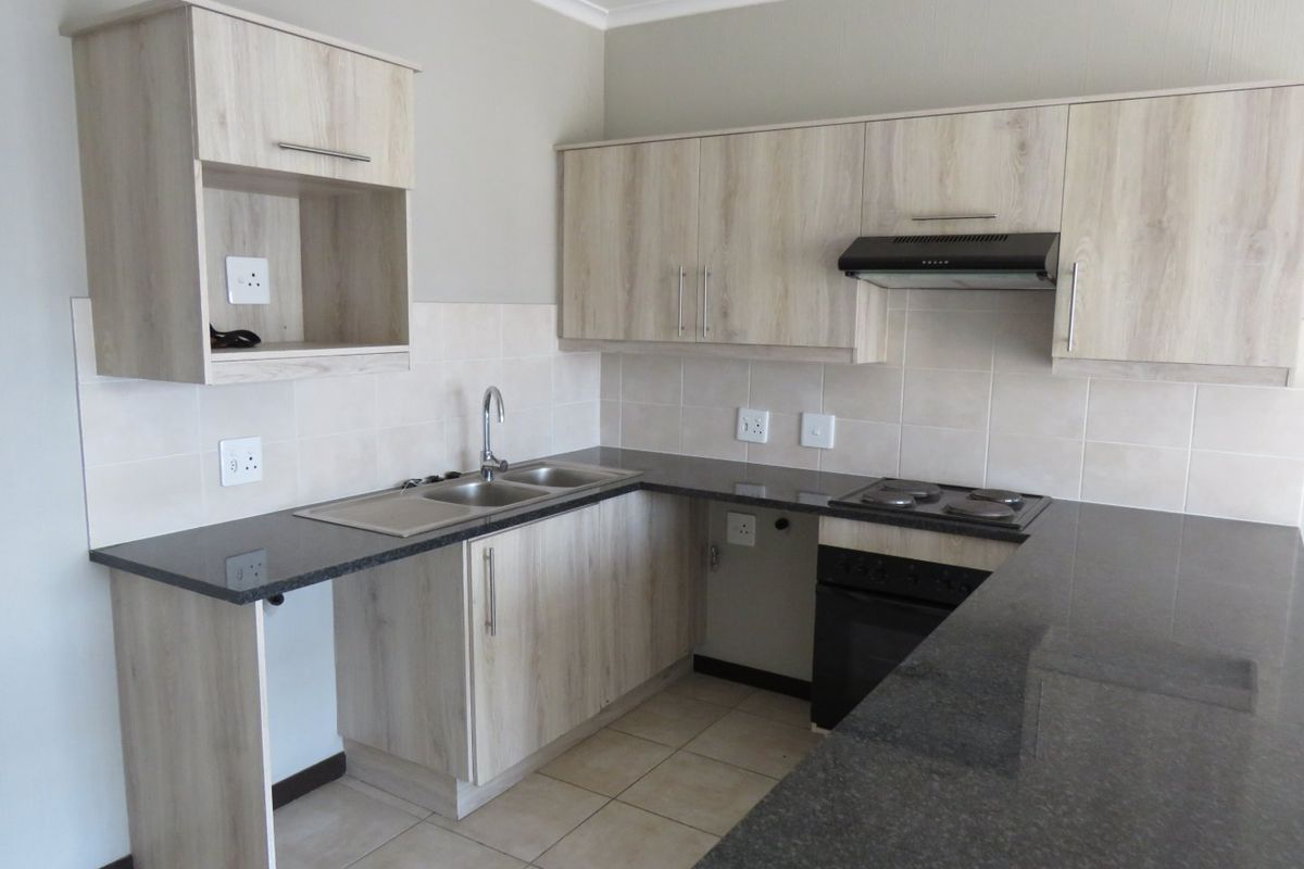 One Bedroom Apartment in Barbeque Downs - Photo 5