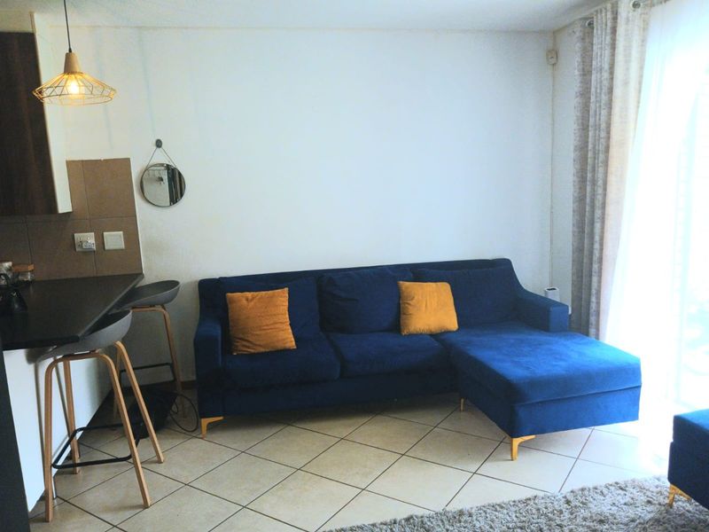 Stunning Ground floor Two Bedroom Apartment - Photo 7
